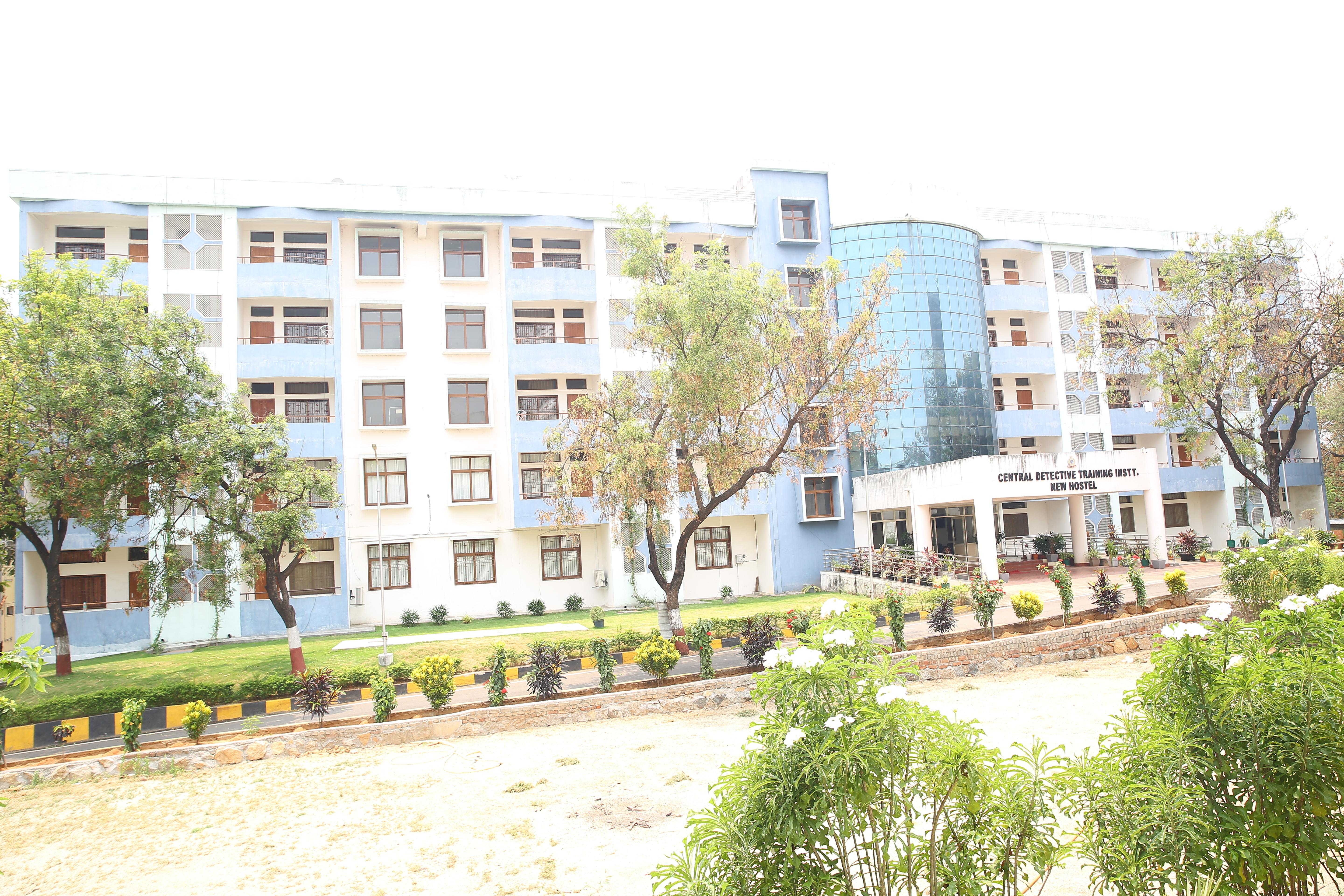HostelBuilding1