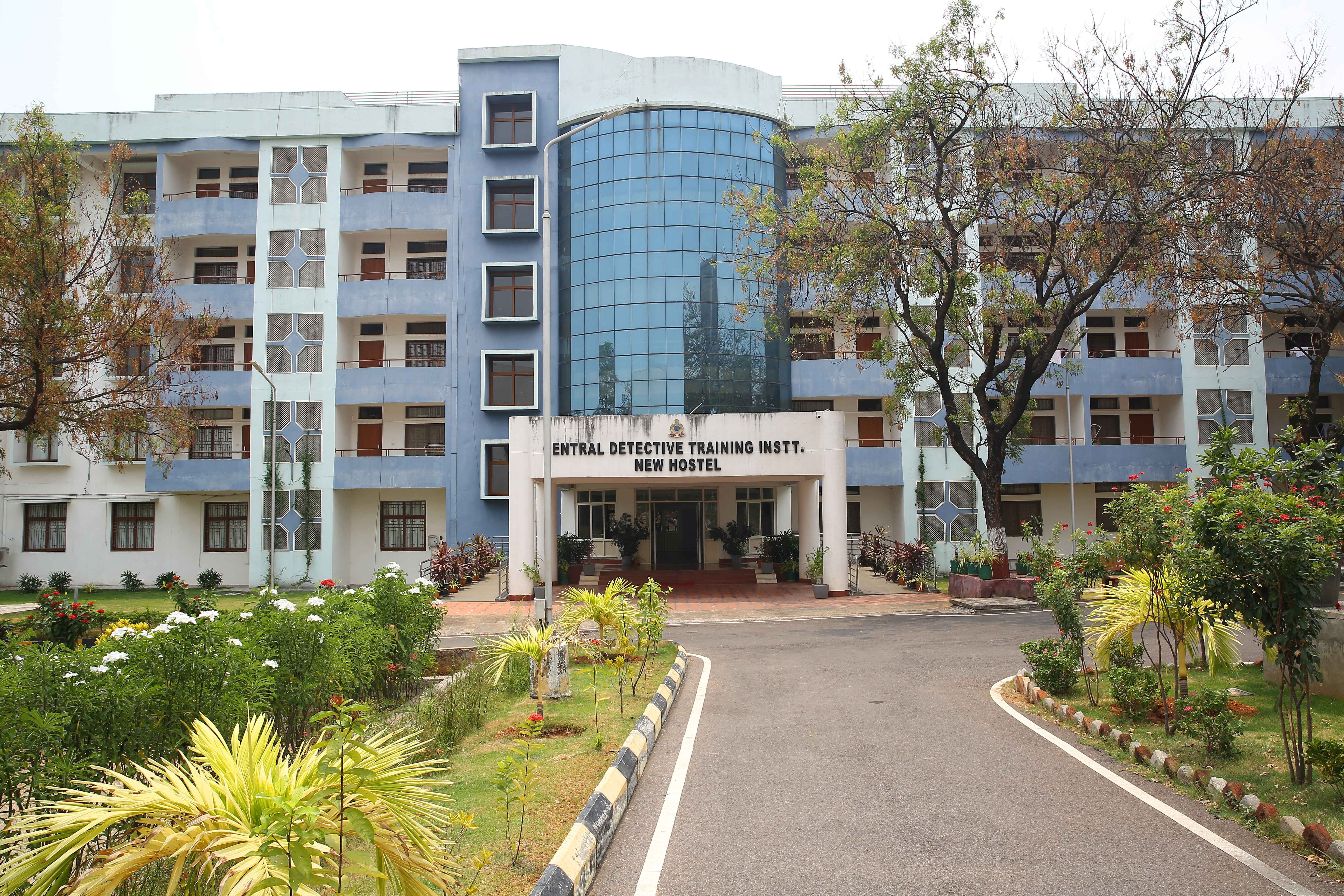 HostelBuilding2